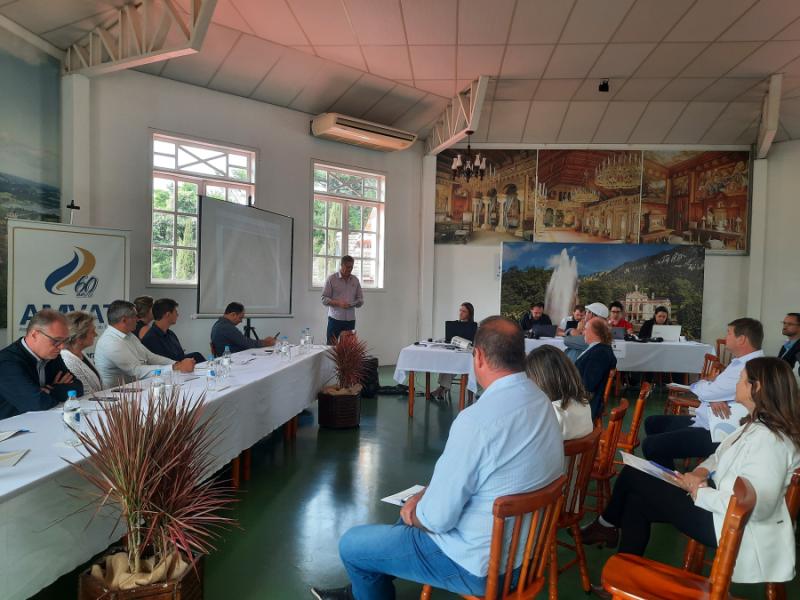 Amvat apoia construção de ponte ligando Estrela e Cruzeiro do Sul