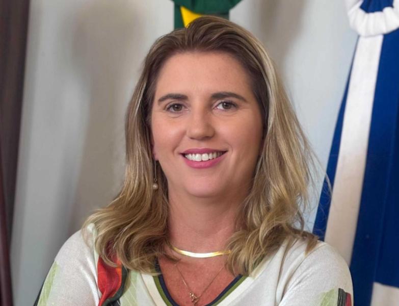 Prefeita de Estrela é eleita presidente do Conselho Fiscal da Famurs