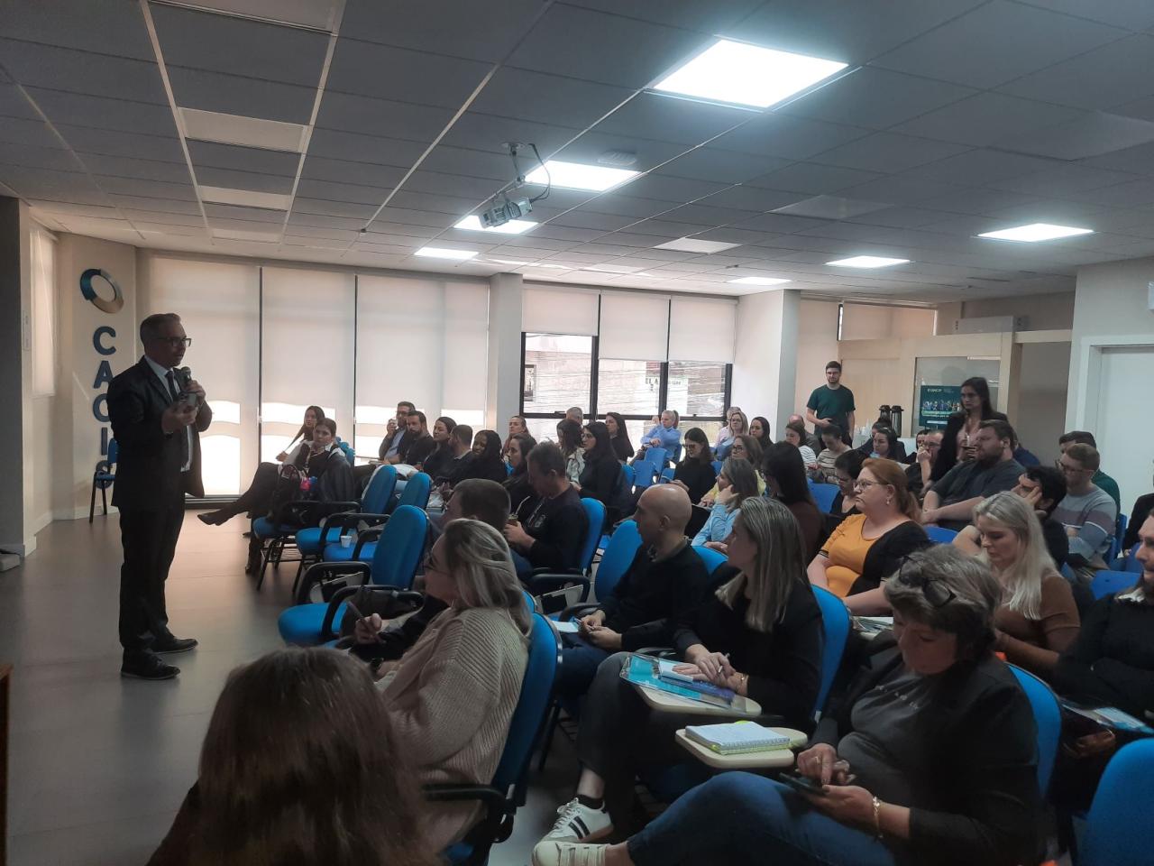 Palestras abordaram aplicação na prática da legislação e inovações