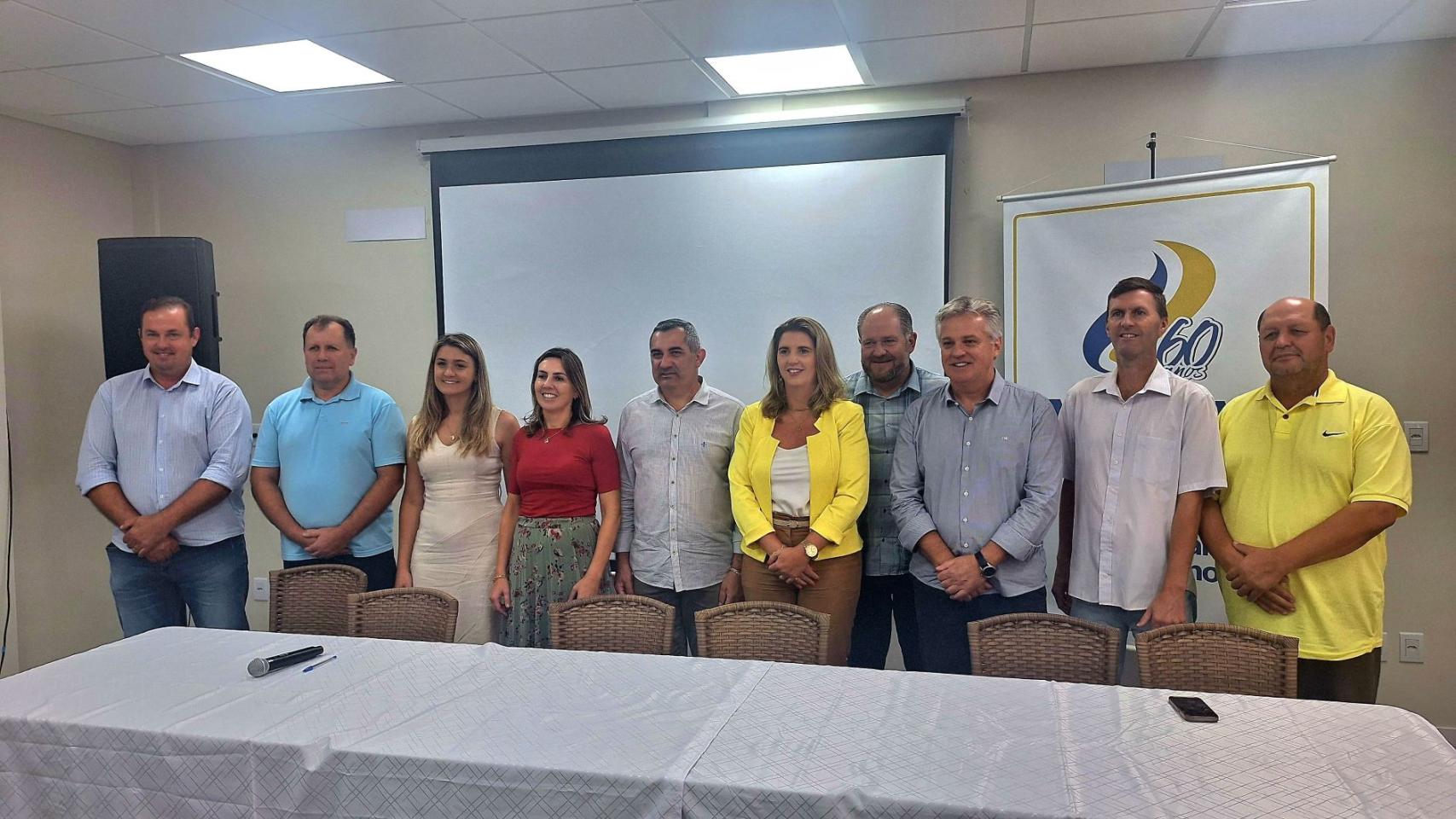 Nova diretoria cumpre mandato até o final do ano