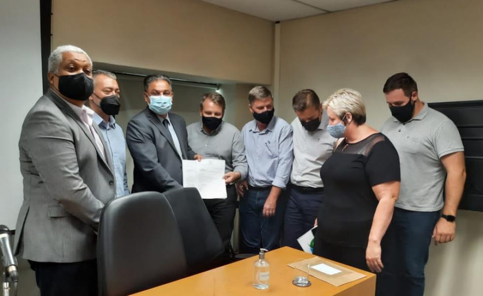 Região cobra da RGE melhorias no fornecimento de energia